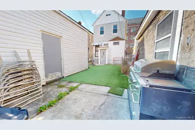 10931 109th Street, Ozone Park, NY 11420 - Photo 22