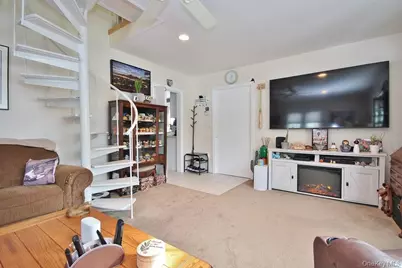 194 1st Street, Buchanan, NY 10511 - Photo 6