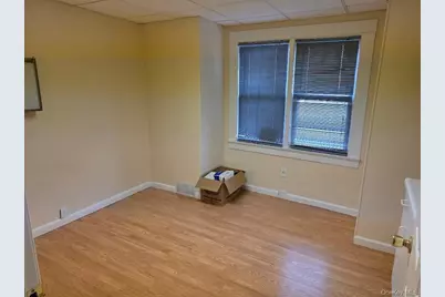 90 Medford Avenue, Patchogue, NY 11772 - Photo 18