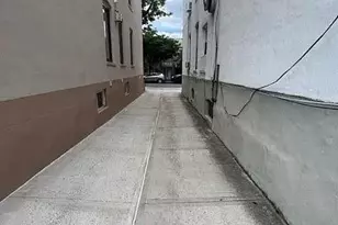 64-56 Woodbine St, Ridgewood, NY 11385 - Photo 6