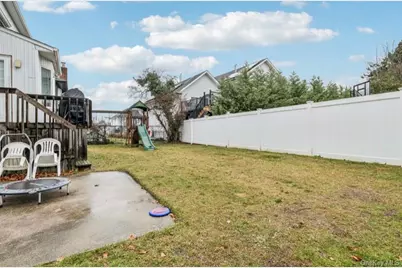 575 Rica Lane, Woodmere, NY 11598 - Photo 22