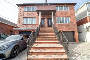 9-24 129th St, College Point, NY 11356 - Photo 2