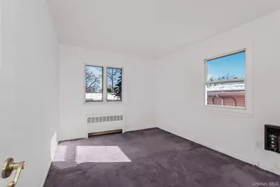 305 Glenbrook Avenue, Yonkers, NY 10705 - Photo 20