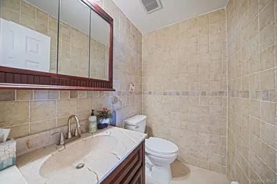 189 Haddon Hollow Court, Middle Island, NY 11953 - Photo 18