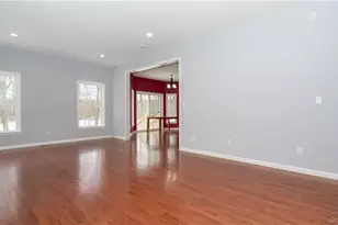 5 Harrier Ridge Dr, Wallkill, NY 12589 - Photo 10