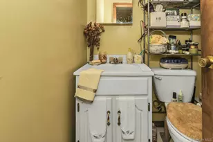 31 Cedar St, Roosevelt, NY 11575 - Photo 26