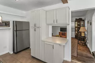 31 Cedar St, Roosevelt, NY 11575 - Photo 8