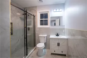 139 Maple Ave, Bethpage, NY 11714 - Photo 16