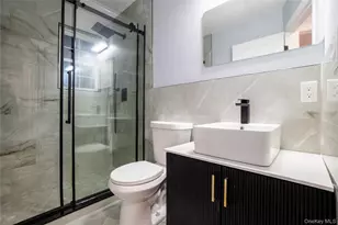 139 Maple Ave, Bethpage, NY 11714 - Photo 20