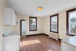 226 Glen Cove Ave, Glen Cove, NY 11542 - Photo 4