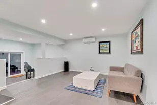 33 E Potter Ln NE, Huntington, NY 11743 - Photo 20