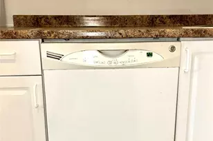 48 W Main St, Riverhead, NY 11901 - Photo 12