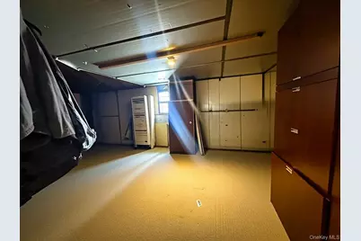 2804 Eagle Avenue, Medford, NY 11763 - Photo 36