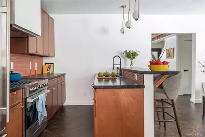 15 Phillips Street, Middletown, NY 10940 - Photo 6