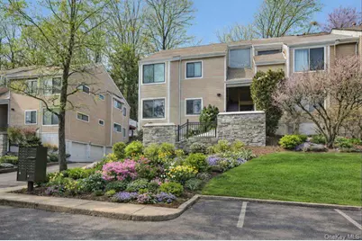 168 Birchwood Close, Chappaqua, NY 10514 - Photo 2