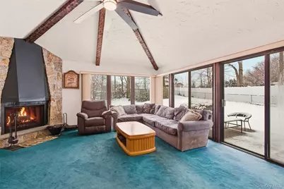 258 Holt Drive, Pearl River, NY 10965 - Photo 22