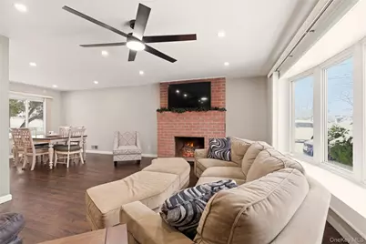 258 Holt Drive, Pearl River, NY 10965 - Photo 10