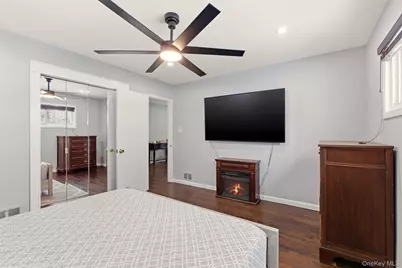 258 Holt Drive, Pearl River, NY 10965 - Photo 18