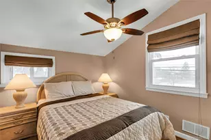 360 Locust Ave, Oakdale, NY 11769 - Photo 18
