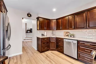 360 Locust Ave, Oakdale, NY 11769 - Photo 8