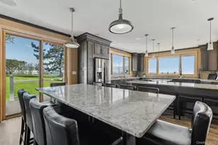 516 Asharoken Ave, Northport, NY 11768 - Photo 18