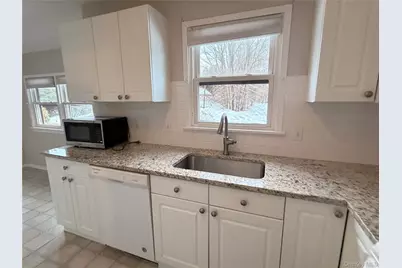 179 Heritage Hills #A, Somers, NY 10589 - Photo 6