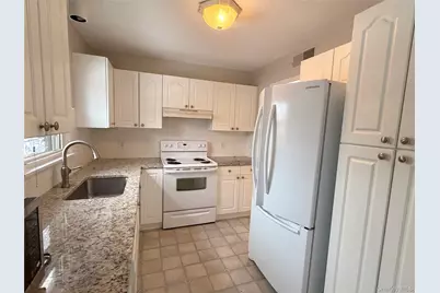 179 Heritage Hills #A, Somers, NY 10589 - Photo 4