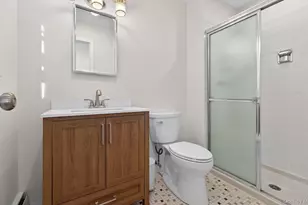 4 Penn Ct, Dix Hills, NY 11746 - Photo 30