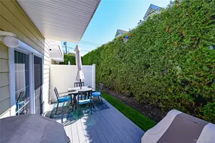 403 Tracy Ln, Patchogue, NY 11772 - Photo 26