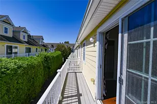 403 Tracy Ln, Patchogue, NY 11772 - Photo 30