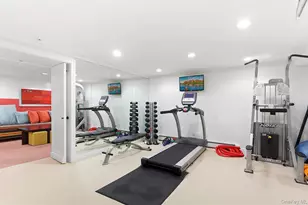 1 Blueberry Ln, Quogue, NY 11959 - Photo 20