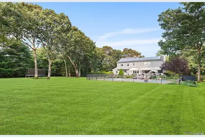 1 Blueberry Lane, Quogue, NY 11959 - Photo 2