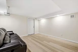 35 Kass Rd, White Plains, NY 10605 - Photo 36