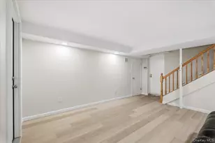 35 Kass Rd, White Plains, NY 10605 - Photo 32