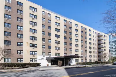 1085 Warburton #621, Yonkers, NY 10701 - Photo 24