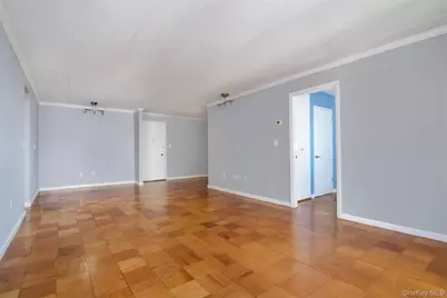 1085 Warburton #621, Yonkers, NY 10701 - Photo 4