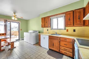 2 Martin St, Coram, NY 11727 - Photo 20