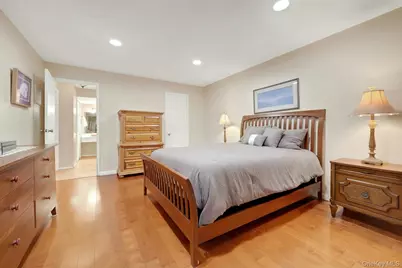 16 Bronxville Glen Drive #14, Bronxville, NY 10708 - Photo 14