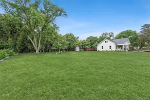 48 Watchogue Ave, East Moriches, NY 11940 - Photo 20