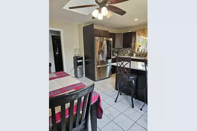 2 Mortell Court, Babylon, NY 11726 - Photo 6