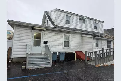 90 Medford Avenue, Patchogue, NY 11772 - Photo 4