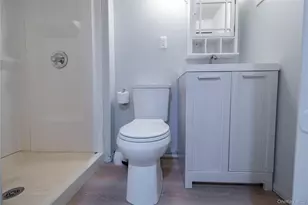 67-79 Exeter St, Forest Hills, NY 11375 - Photo 16