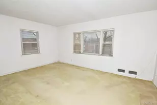 75-16 197th St, Fresh Meadows, NY 11366 - Photo 14