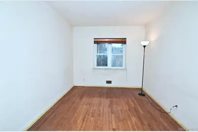 7516 197th Street, Fresh Meadows, NY 11366 - Photo 12