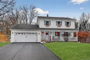 6 Wayne Dr, Middletown, NY 10940 - Photo 2