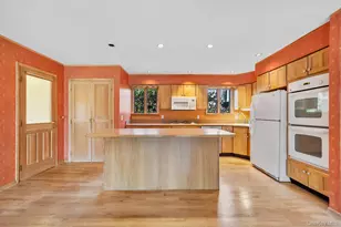 149 Munsell Rd, Patchogue, NY 11772 - Photo 6