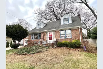 1354 Short Place, Baldwin, NY 11510 - Photo 1