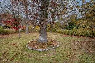 335 Landing Ave, Smithtown, NY 11787 - Photo 32