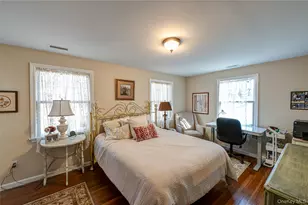 335 Landing Ave, Smithtown, NY 11787 - Photo 28