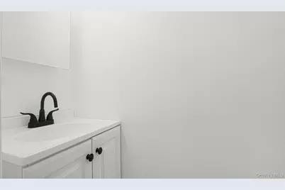 3920 Ely Avenue, Bronx, NY 10466 - Photo 8